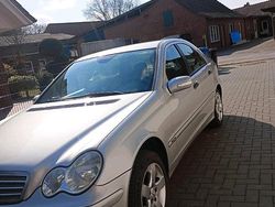 Gebraucht 2004 Mercedes C200 Limousine | 1.500 € (Fairer Preis)