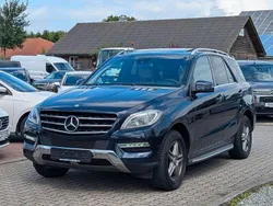 Blau Gebraucht 2015 Mercedes ML350 SUV | 15.980 € (Guter Preis)