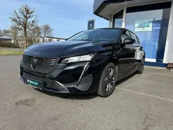 Perla nera schwarz metallic Gebraucht 2024 Peugeot 308 Allure Kleinwagen | 22.990 € (Superpreis)