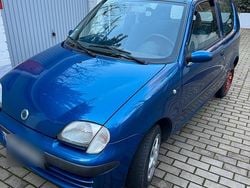Blau Gebraucht 2002 Fiat Seicento Kleinwagen | 1.499 € (Etwas zu teuer)