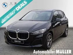 Schwarz Neu 2024 BMW 218 Active Tourer Luxury Line Van / Kleinbus | 36.490 € (Superpreis)