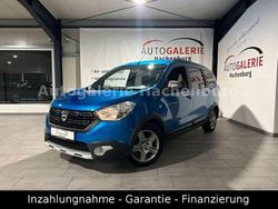 Blau Gebraucht 2018 Dacia Lodgy Stepway Van / Kleinbus | 8.790 € (Fairer Preis)