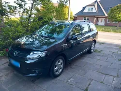 Schwarz Gebraucht 2016 Dacia Logan MCV Lauréate Kombi | 6.900 € (Etwas zu teuer)