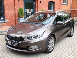 Braun Gebraucht 2012 Kia Ceed Sportswagon Kombi | 11.100 € (Etwas zu teuer)