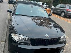 Schwarz Gebraucht 2008 BMW 118 Cabriolet Cabrio | 9.890 € (Teuer)