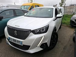 Weiß Gebraucht 2021 Peugeot 2008 Allure SUV | 15.235 € (Fairer Preis)