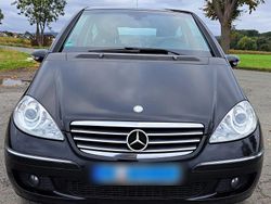 Schwarz Gebraucht 2008 Mercedes A160 Avantgarde Limousine | 2.100 € (Etwas zu teuer)