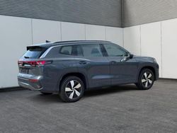 Delfingrau metallic/grau Neu 2025 VW Tayron Edition SUV | 40.590 € (Superpreis)