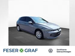 Mondsteingrau Gebraucht 2024 VW Golf VIII Style Limousine | 30.750 € (Etwas zu teuer)