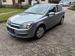 Lichtsilber m2 Gebraucht 2005 Opel Astra Edition Kleinwagen | 1.640 € (Fairer Preis)