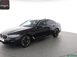 Schwarz (metallic) Gebraucht 2022 BMW 530e M Sport Limousine | 40.879 € (Fairer Preis)