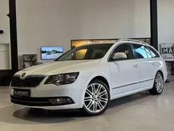 Weiß Gebraucht 2014 Skoda Superb Elegance Kombi | 8.980 € (Fairer Preis)