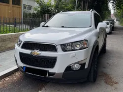 Weiß Gebraucht 2013 Chevrolet Captiva LT SUV | 6.900 € (Guter Preis)