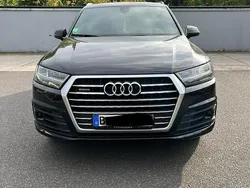 Schwarz Gebraucht 2015 Audi Q7 S-Line SUV | 26.500 €