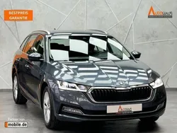 Grau Gebraucht 2021 Skoda Octavia Style Kombi | 18.450 € (Fairer Preis)