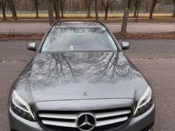 Grau Gebraucht 2019 Mercedes C180 Limousine | 15.000 € (Guter Preis)