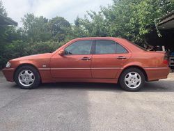 Orange Gebraucht 1999 Mercedes C240 Limousine | 9.900 €