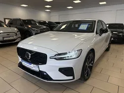 Weiß Gebraucht 2023 Volvo S60 Plus Limousine | 31.000 € (Superpreis)