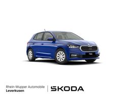 Blau Neu 2025 Skoda Fabia Essence Kleinwagen | 18.980 € (Fairer Preis)