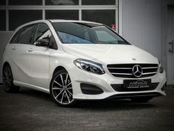 Weiß Gebraucht 2018 Mercedes B200 Style Van / Kleinbus | 12.990 € (Guter Preis)