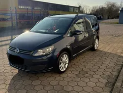 Blau Gebraucht 2010 VW Touran Van / Kleinbus | 5.300 € (Guter Preis)