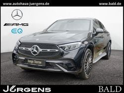 Obsidianschwarz metallic Gebraucht 2025 Mercedes GLC220 AMG Coupé | 63.820 € (Superpreis)
