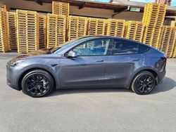 Midnight silver Gebraucht 2023 Tesla Model Y Standard Range SUV | 35.998 € (Fairer Preis)