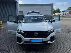 Weiß Gebraucht 2020 VW Touareg R-line SUV | 39.950 € (Fairer Preis)