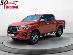 Infernoorange metallic Gebraucht 2018 Toyota HiLux Executive Abholung | 31.290 € (Guter Preis)