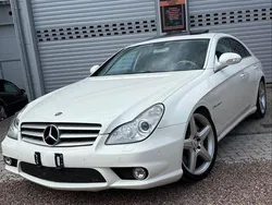 Weiß Gebraucht 2005 Mercedes CLS55 AMG AMG Limousine | 18.499 €