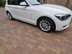 Weiß Gebraucht 2014 BMW 116 Kleinwagen | 6.200 € (Guter Preis)