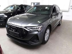 Daytonagrau perleffekt Gebraucht 2022 Audi e-tron S-Line SUV | 37.360 € (Guter Preis)