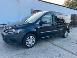Schwarz Gebraucht 2016 VW Caddy Maxi Van / Kleinbus | 8.925 €