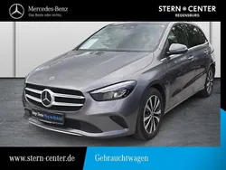 Grau Gebraucht 2021 Mercedes B250e Style Van / Kleinbus | 19.449 € (Superpreis)