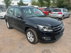 Schwarz Gebraucht 2015 VW Tiguan SUV | 13.700 € (Fairer Preis)