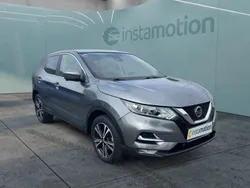 Grau Gebraucht 2020 Nissan Qashqai SUV | 20.890 € (Fairer Preis)