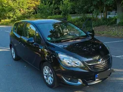 Schwarz Gebraucht 2017 Opel Meriva Van / Kleinbus | 7.000 € (Guter Preis)