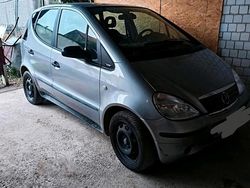 Silber Gebraucht 1999 Mercedes A140 Kleinwagen | 999 € (Fairer Preis)