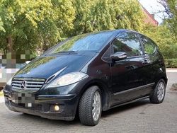 Schwarz Gebraucht 2006 Mercedes A200 Elegance Kleinwagen | 1.750 € (Guter Preis)