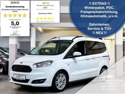 Weiß Gebraucht 2015 Ford Tourneo Courier Titanium Van / Kleinbus | 8.999 € (Teuer)