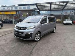 Kontrast grau/quarz silber Gebraucht 2019 Opel Zafira Life Innovation Van / Kleinbus | 26.900 € (Fairer Preis)
