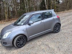 Silber Gebraucht 2009 Suzuki Swift Comfort Limousine | 3.590 € (Fairer Preis)