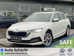 Weiß Gebraucht 2023 Skoda Octavia Style Kombi | 22.870 € (Guter Preis)