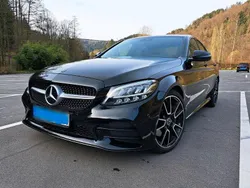 Schwarz Gebraucht 2019 Mercedes C300 Limousine | 29.990 € (Fairer Preis)