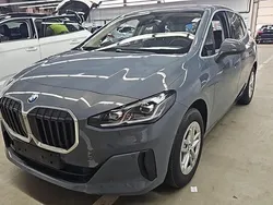 Grau Gebraucht 2022 BMW 220 Active Tourer Sport Line Van / Kleinbus | 27.990 € (Guter Preis)