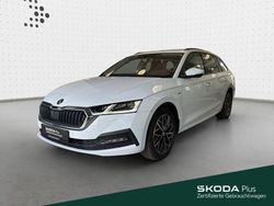 Moonweiss metallic met. Gebraucht 2022 Skoda Octavia Ambition Kombi | 22.680 € (Fairer Preis)