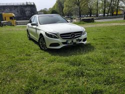 Gebraucht 2015 Mercedes C220 Avantgarde Kombi | 13.000 € (Fairer Preis)