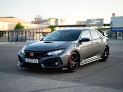 Grau Gebraucht 2019 Honda Civic Type R GT Limousine | 39.500 € (Teuer)