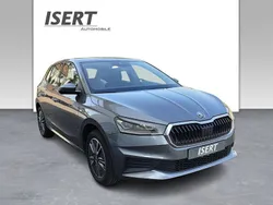 Grau Gebraucht 2023 Skoda Fabia Tour Limousine | 16.880 € (Fairer Preis)