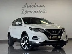 Weiß Gebraucht 2019 Nissan Qashqai 360º SUV | 16.680 € (Fairer Preis)